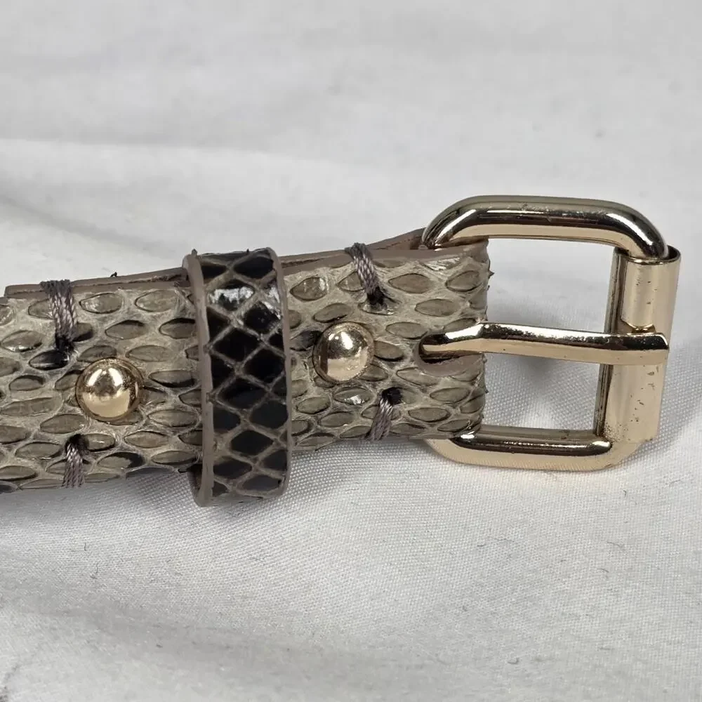 ANN TAYLOR GENUINE LEATHER SNAKESKIN‑TEXTURED BELT – BROWN/NEUTRAL – SIZE MEDIUM